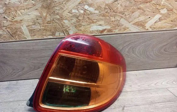 Suzuki SX4 Rear/tail lights 22016684