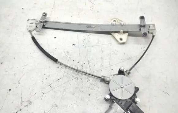 Honda FR-V Front door window regulator with motor