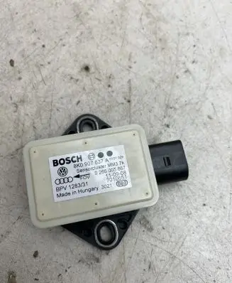 Audi A5 8T 8F ESP acceleration yaw rate sensor 8K0907637A