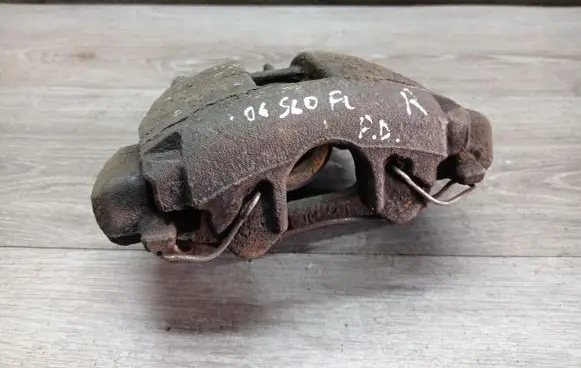 Volvo S60 Front brake caliper
