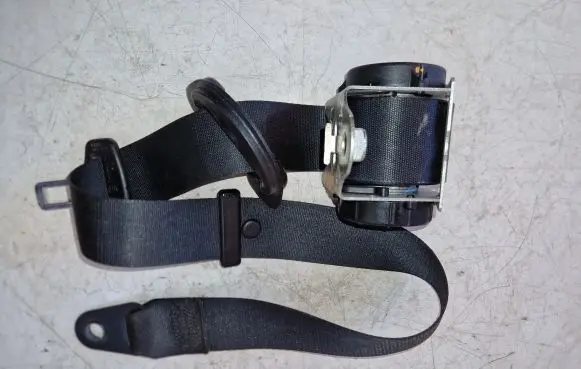 Mini One - Cooper Coupe R56 Front seatbelt 622178000B