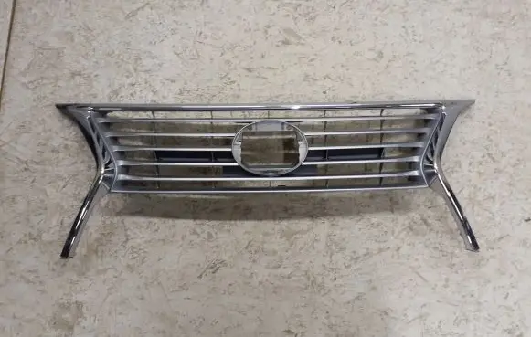 Lexus RX III Front bumper upper radiator grill 5315548040