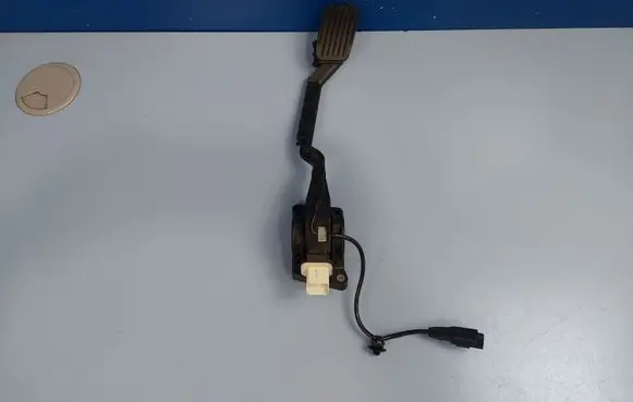 Peugeot 607 Accelerator throttle pedal 9651510780 0280755005