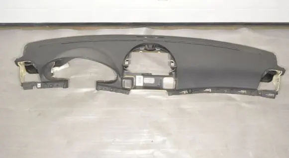 Mercedes-Benz E W211 Dashboard A2116800687 14848687