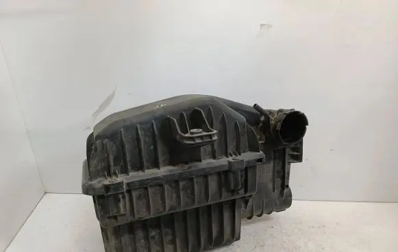 Citroen C3 Air filter box 9670851880 090352 090350