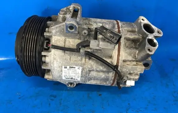 Nissan Altima Air conditioning (A/C) compressor (pump) 926006CA0A