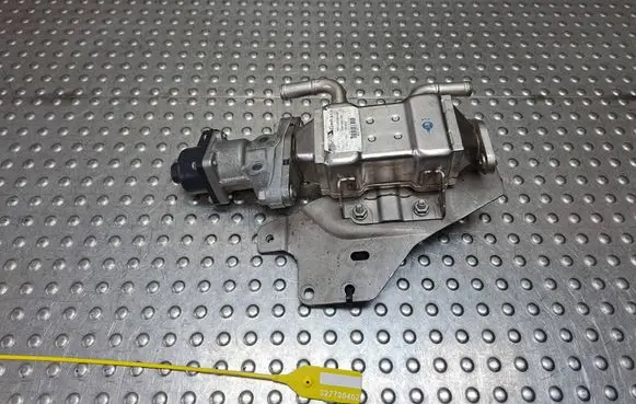 Suzuki Vitara (LY) EGR valve cooler S27730402 1871053SA0