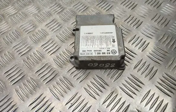 Volkswagen Golf V Airbag control unit/module 1K0909605L