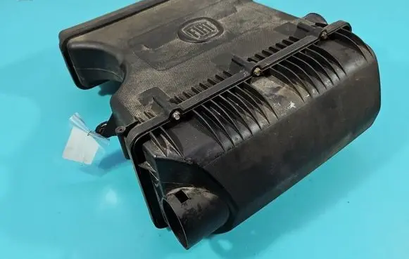 Fiat Tipo Air filter box 51890357 IMPRK1608596