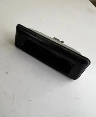 Skoda Fabia Mk2 (5J) Tailgate opening switch 5J0827229