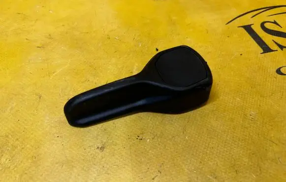 Dacia Sandero III Seat adjustment handle 874017375R