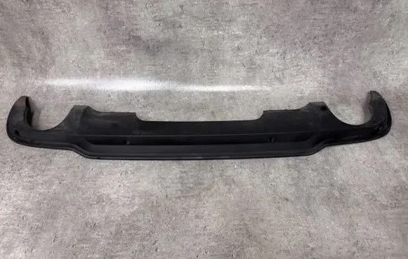 Mercedes-Benz C AMG W204 Front bumper lip A2048854338