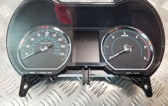 Jaguar XF X250 Speedometer (instrument cluster) BW8310849JE VP9W8F10894A
