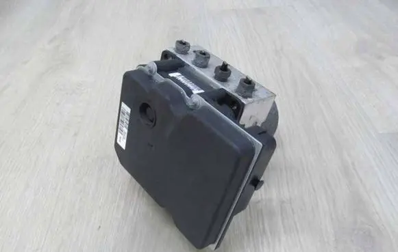 Peugeot 508 ABS Pump 0265951245 37451