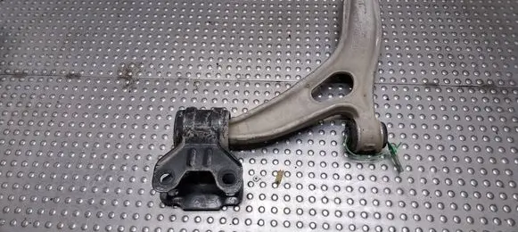 Ford Focus Front control arm AV61-3A423-PA