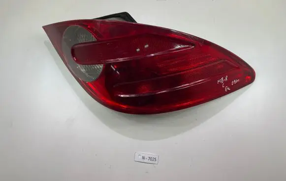 Mercedes-Benz R W251 Rear/tail lights