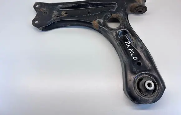 Volkswagen Polo V 6R Front lower control arm/wishbone 6R0407151F