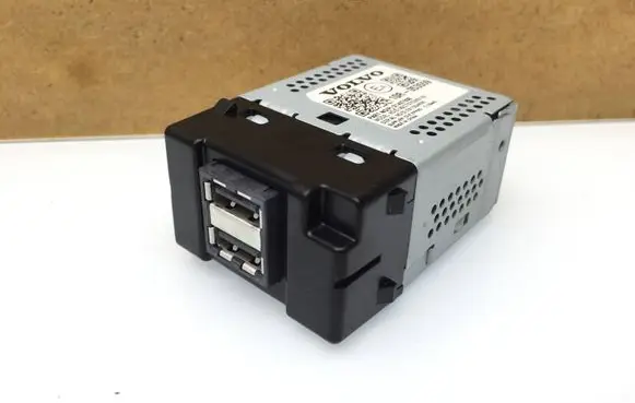 Volvo XC40 USB socket connector 10R053559 31407038 A2C7572930100