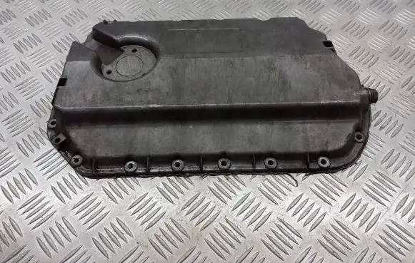 Audi A6 S6 C5 4B Oil sump 811642U.4