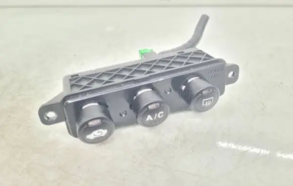Honda Civic Windscreen/window heater switch NH167L 1334K