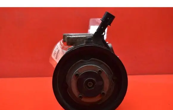Hyundai i40 Air conditioning (A/C) compressor (pump) 