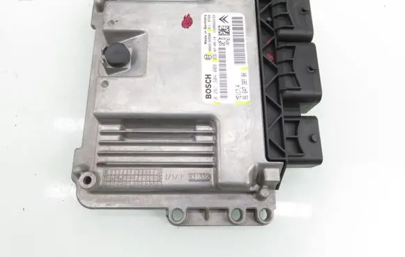 Peugeot 207 Engine control unit/module 9664738780 0261S04008 9663193580