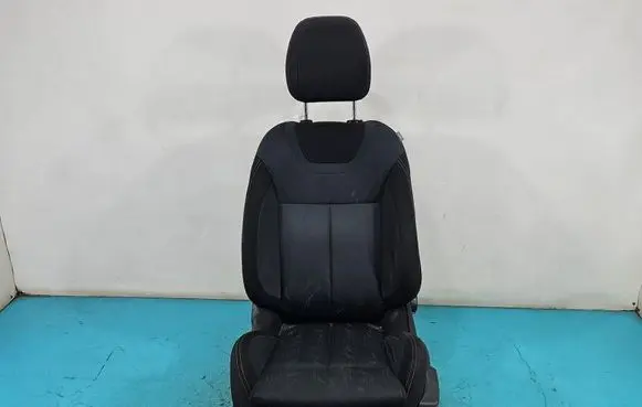 Citroen C4 II Front driver seat IMPRK1573570