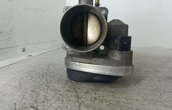 Renault Modus Throttle body valve
