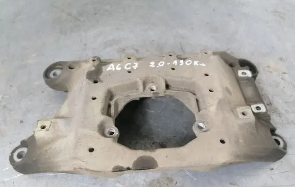 Audi A6 S6 C7 4G Gearbox mounting bracket 8K0390263AT