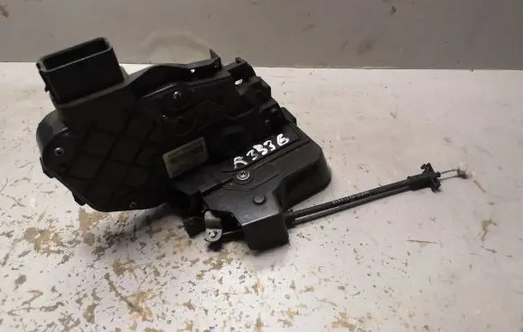 Ford S-MAX Rear door lock 6M2AR26413EA 060906 970355