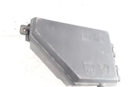 MG ZT - ZT-T Fuse box set YQE000210
