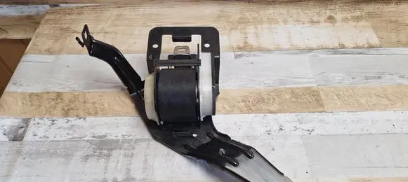 Mazda 5 Middle seatbelt (rear) BGE030007