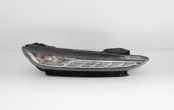 Hyundai Kona I Headlight/headlamp 92208J90