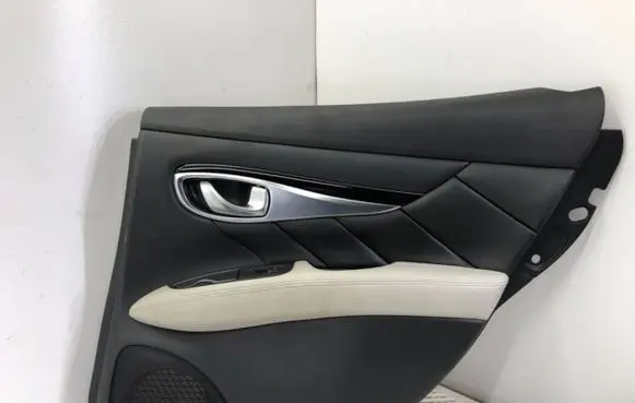 Infiniti Q70 Y51 Coupe rear side trim panel 