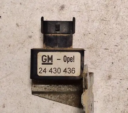 Opel Vectra C Sensor 24430436