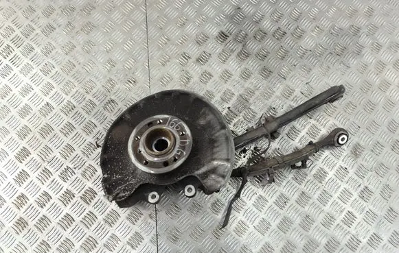 Mercedes-Benz ML W166 Rear wheel hub A1663570205
