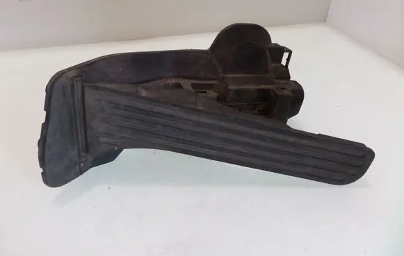 Skoda Octavia Mk2 (1Z) Accelerator throttle pedal 6PV00874500 1K2721503M