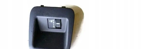 Chevrolet Camaro Light switch 92218815