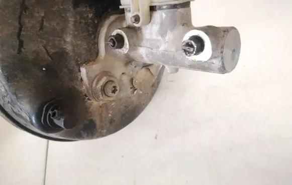 Opel Vectra C Master brake cylinder