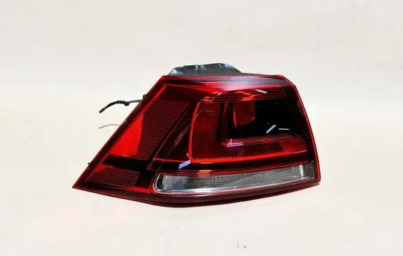 Volkswagen Golf VII Rear/tail lights 5G0945095P 14173
