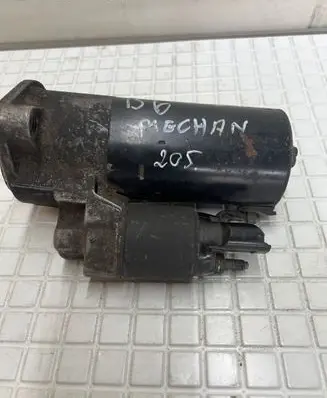 Volkswagen PASSAT B6 Starter motor 0001125055
