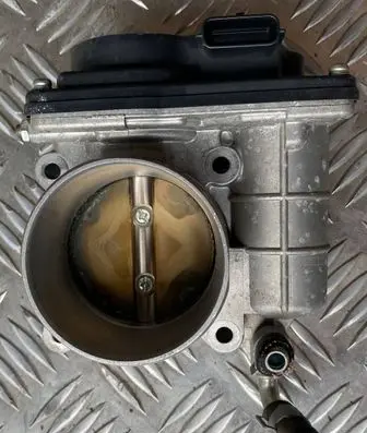 Nissan Qashqai Throttle valve G9X24 MR20 SERA52601