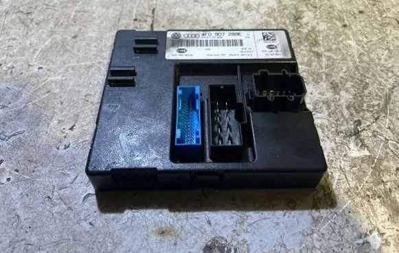 Audi A6 S6 C6 4F Comfort/convenience module 4F0907289E 4F0910289E