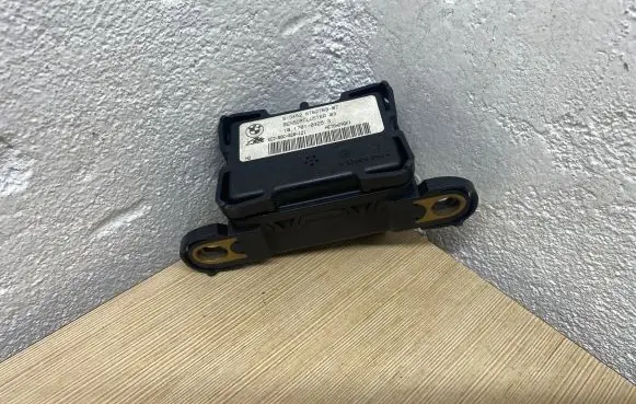 BMW 3 E90 E91 ESP acceleration yaw rate sensor 3452676276907 10170103253 SC300C020121