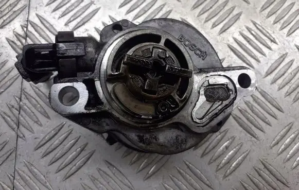 Citroen C4 I Vacuum pump D156-2A