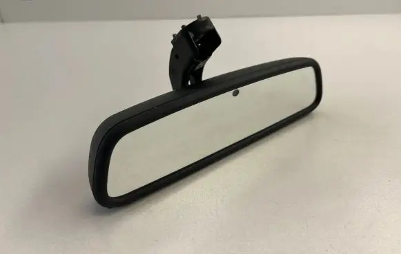 BMW 5 E60 E61 Rear view mirror (interior) 8238066