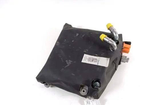 Voltage converter inverter