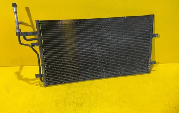 Ford Focus A/C cooling radiator (condenser) 