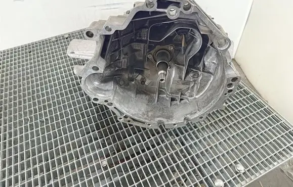 Volkswagen PASSAT B5.5 Manual 5 speed gearbox GGF