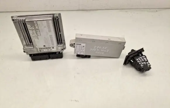 BMW 3 E90 E91 Engine ECU kit and lock set 7797497